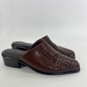 Vintage woven leather slip on mules 8 wide width brown Predictions